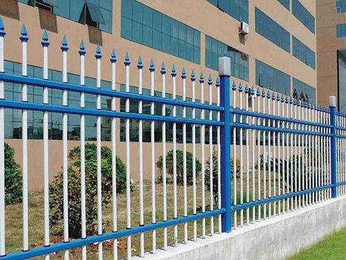 學(xué)校鋅鋼護(hù)欄圖片4