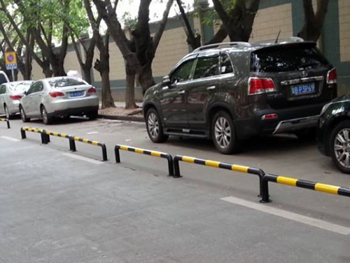 停車場(chǎng)防撞桿 停車場(chǎng)防撞桿