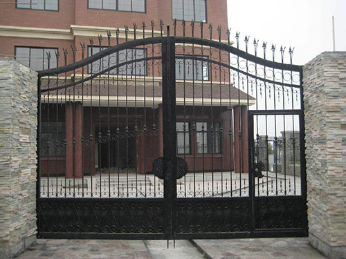 鐵藝大門(mén)圖片2 鐵藝大門(mén)圖片2